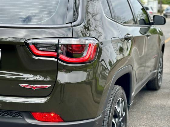 JEEP COMPASS 2.0 16V DIESEL TRAILHAWK 4X4 AUTOMÁTICO JEEP COMPASS 2.0 16V DIESEL TRAILHAWK 4X4 AUTOMÁTICO